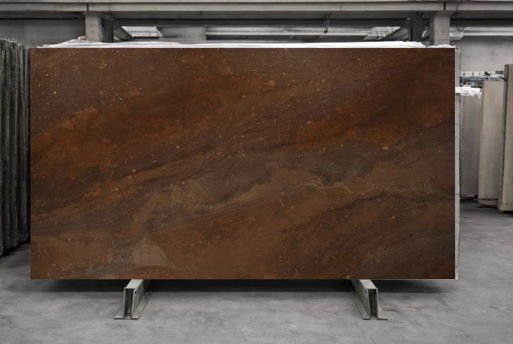 Quartzito Bronzite Polido selecionado pela Stone Design